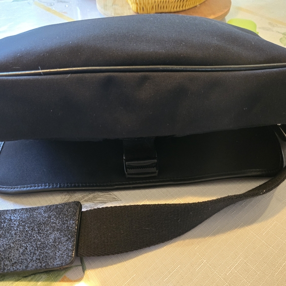 Coach Black Leatherware Men's Bag - Picture 5 of 16